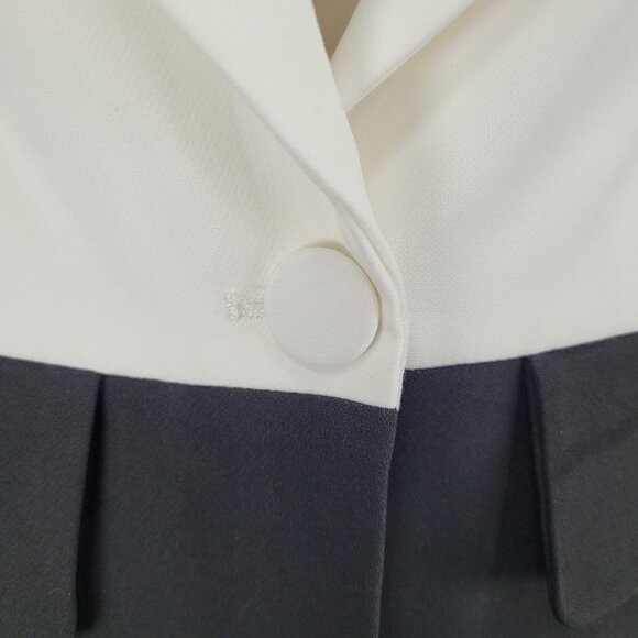 NWT Bebe Black & White Woven Twill Colorblock Notch Stretch Jacket Blazer Size 2 - Picture 11 of 16